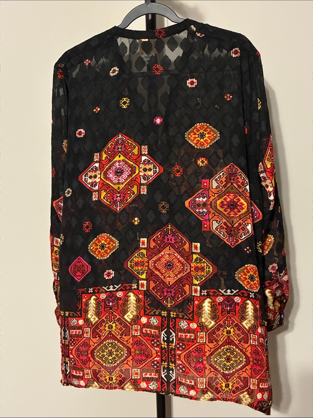 Ruby Rd. Sheer Black Tunic Top with Red, Pink & Gold Medallion Print Size 18 - Picture 3 of 5